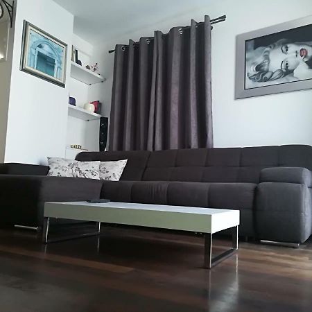 Apartman Brzovic Omis Exterior photo